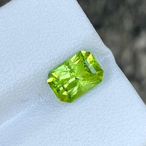 2.30 carats Green Peridot Stone Radiant Cut Natural Pakistani Gemstone