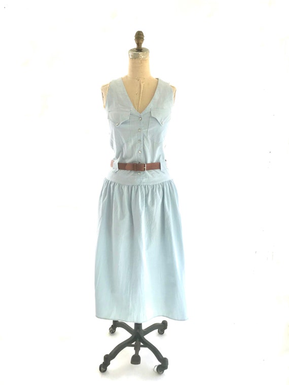 blue sleeveless dress with belt - image 2