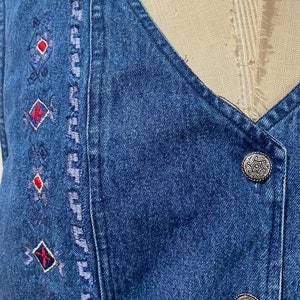 90s denim embroidered vest image 2