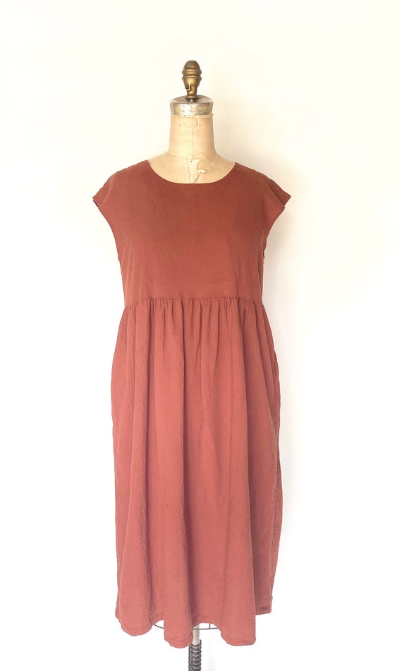 brown minimalist dress - image 2