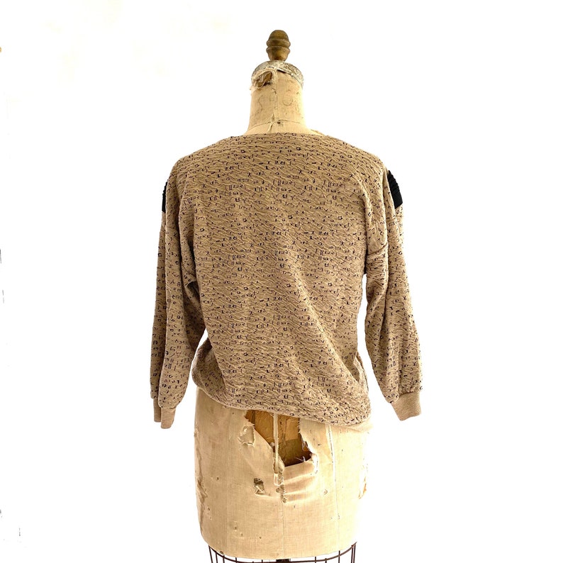 80s black and beige sweatshirt image 5