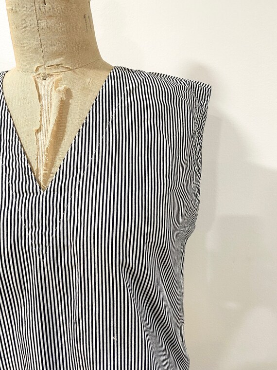 black and white striped cotton top - image 3