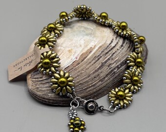Handcrafted Pea Green Crescent Bead Bracelet w/Silver Closure (8 inches)