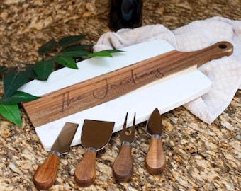 Personalized Marble Cheese Board , Engagement Gift for Couples, Unique Housewarming & Mother&#39;s Day Gift