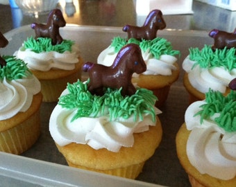 24 Bite sized Chocolate Horse - Cupcake Toppers