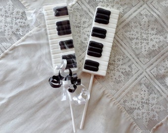 Chocolate Piano Keyboard Lollipops