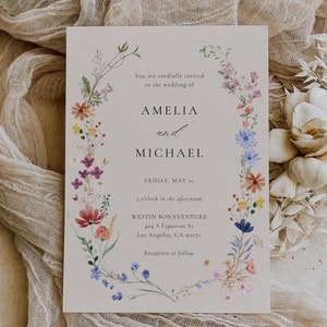 Invito a nozze con fiori di campo beige / Modello di invito a nozze con fiori di campo / Pacchetto floreale boho stampabile / Elegante design di ghirlanda / Beige
