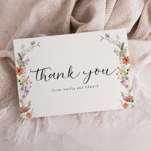 Plantilla de tarjeta de agradecimiento con flores silvestres, tarjeta de agradecimiento editable, tarjeta de agradecimiento imprimible, tarjeta de agradecimiento con flores silvestres, tarjetas de agradecimiento para bodas, NELLY
