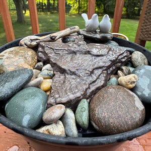DIY Flagstone Water Garden Kit: River Rock Bird Bath, Bee Waterer