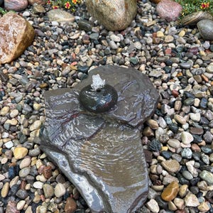 DIY Flagstone Water Garden Kit: River Rock Bird Bath, Bee Waterer