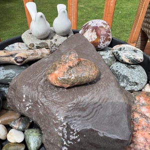 DIY Flagstone Water Fountain Kit: River Rock Bird Bath, Zen Garden