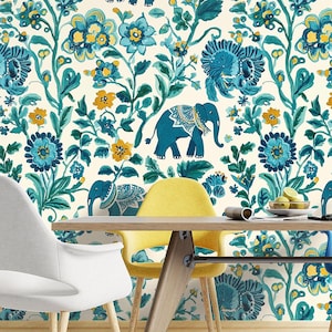 Indian-Inspired Elephant and Floral Pattern Wallpaper - Decorative Indian Style Elephant and Floral Pattern Wallpaper