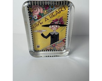 Pisapapeles rectangular de cristal vintage Mary Engelbreit Have A Heart Punch Studio