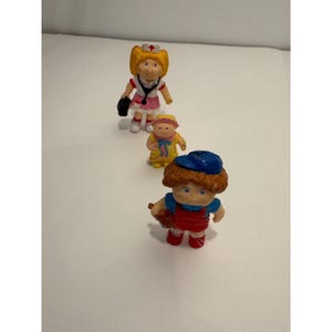 Vintage Cabbage Patch Kids Miniature Figures Set of 3 Boy , Nurse, Baby 1"-2"