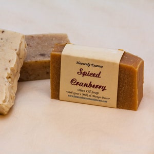 Gewürzte Cranberry-Ziegenmilch-Olivenölseife