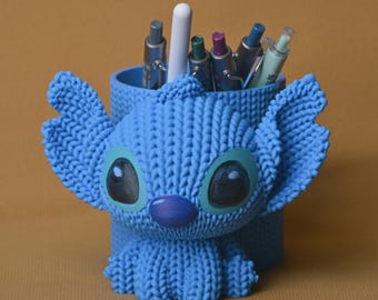 Knitted Stitch Pen Holder | Cute Alien Desk Organizer | Kawaii Pencil Pot | Office Desk Storage | Disney Inspired Gift