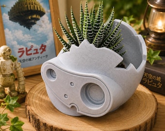 Laputa Guardian Robot Head Planter | Anime Inspired Succulent Pot | 3D Printed Plant Pot | Desk Decor |