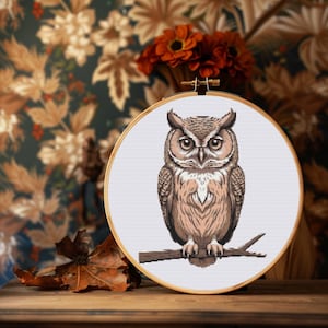 Majestic Wise Owl medium and easy Cross Stitch Pattern PDF - Instant Download, DIY Needlework, Beginner-Friendly Embroidery Design