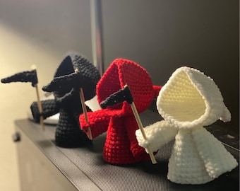 Grim Reaper Amigurumi Crochet Pattern: Spooky Halloween Decor (PDF Pattern)