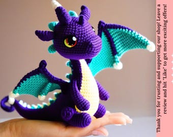 ブルードラゴンのキーホルダーかぎ針編みパターン、シンプルな初心者
