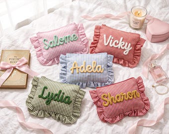 Personalized Gingham Ruffle Makeup Bag, Chenille Name Cosmetic Pouch, Bridesmaid Proposal Gift, Bridal Party Getting Ready Pouch