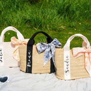 Bridal shower bag, Beach bag personalized, Custom Straw Bags, Burlap Tote Bag,  Wedding Gift, beach bag bachelorette, bridesmaid proposal