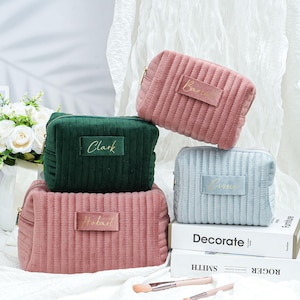 Borsa cosmetica personalizzata per damigelle d&#39;onore, borsa cosmetica in velluto personalizzata per damigelle d&#39;onore, regalo di nozze, borsa da viaggio per lei, borsa per il trucco con nome