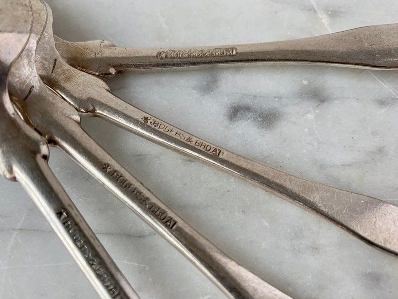 Eclectic tableware Helois flatware Engraved name silver Rogers /& Bros Tipped pattern Hotel silver spoons