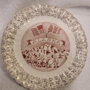 Vintage 10 "Alaska Teller mit Goldrand