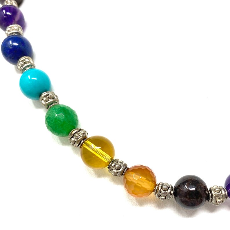 Collier chakra perlé de 20 avec pierres précieuses authentiques Rainbow Pride LGBTQ image 3