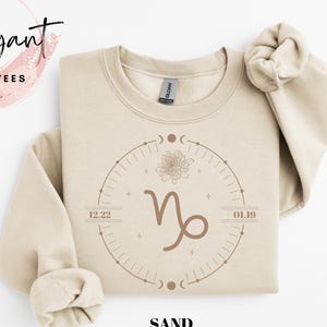 Minimalist Capricorn Zodiac Sweatshirt, Astrology Vintage Shirt, Womens Capricorn Birthday Gift, Horoscope Spiritual Shirts, Gifts for Her