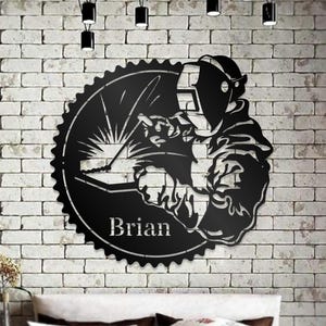 Art mural personnalisé en métal pour soudeur, plaque de garage, plaque nominative en métal de soudeur personnalisée, décoration d'atelier, décoration de caverne, plaque de porche, cadeaux pour la fête des pères