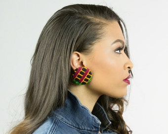 Ethnic jewelry gifts for her, Green red black fabric button earrings, Kente earrings, Ethnic Kente button earrings, Print fabric earrings