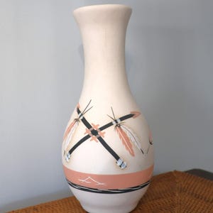 Hand Painted American Southwest Pottery Vase in Beige with Peach, Black and White Feather Designs - Signed &#39;Little Red 48&#39;