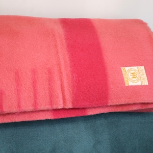 Vintage Rare Authentic 1950&#39;s Rose Pink 3.5 Point Hudson&#39;s Bay Blanket. Sold As Is
