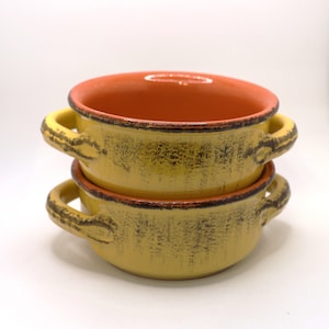 Bols à soupe en faïence italienne, ocre jaune et intérieur en terre cuite