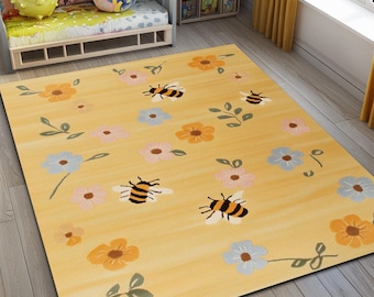 Bee Rug, Honey Bee Gifts, Bee Rug Hooking, Nursery Rug, Rug for Kids Room, Kids Room Decor