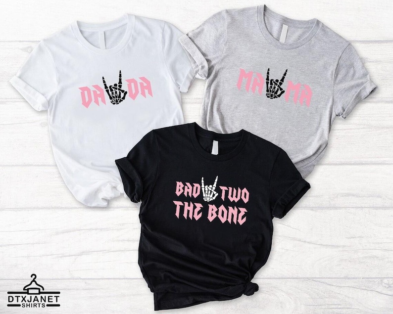 Bad TWO the Bone Birthday Family T-Shirt, Rock Roll Birthday Theme Shirt, Rock On Skeleton Hand Tee, 2nd Birthday Girl, Born Two Rock imagem 5