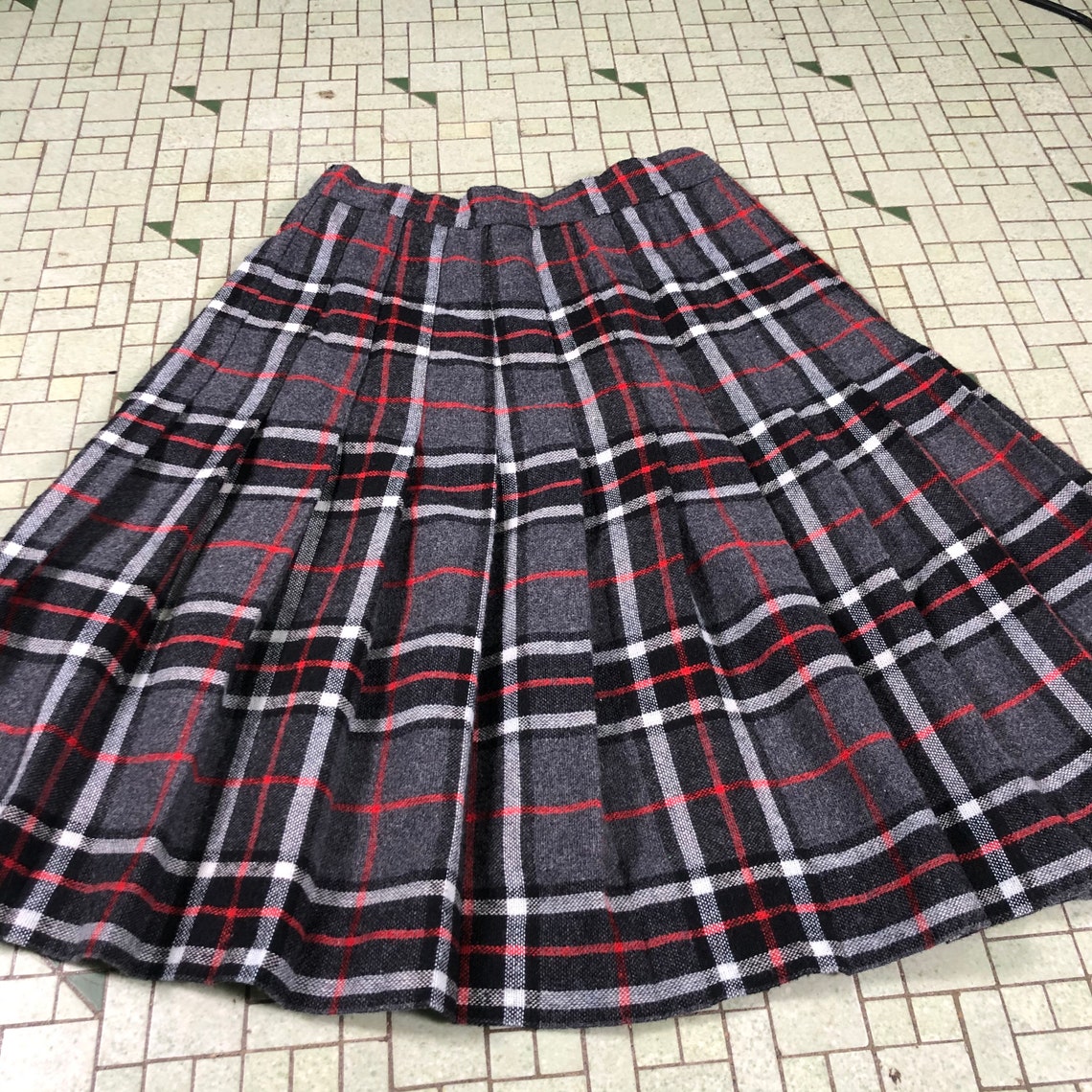 Buy 80s Vintage Plaid Pleated Wool Blend Knee High Skirt Xs S Petite 6p ...