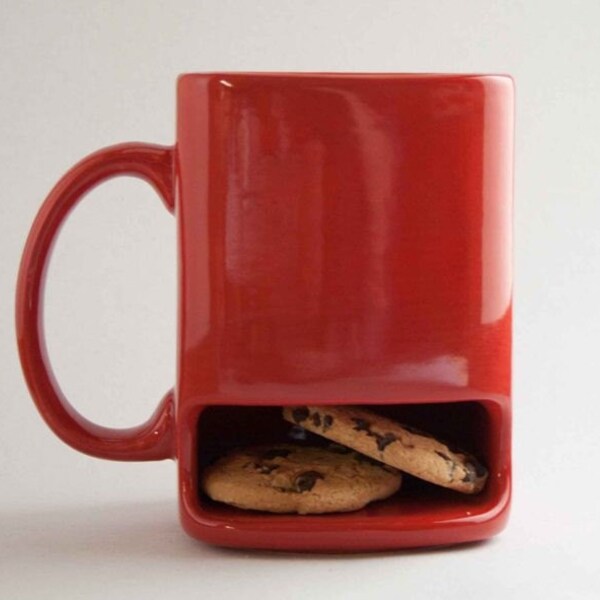 Red Dunk mug