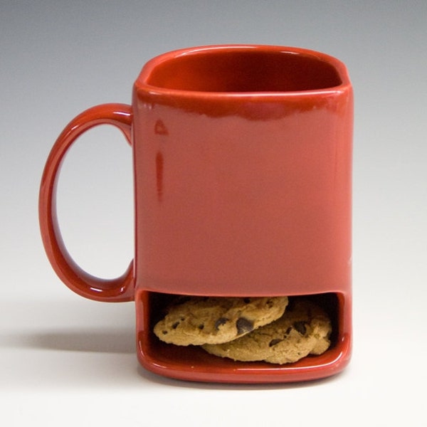 Red Dunk mug