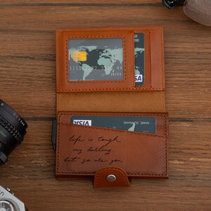 Billetera de cuero personalizada, Billetera mecanizada, Billetera de cuero hecha a mano, Billetera con tarjetero mecanizada para hombres, Regalo para él, Regalo personalizado,