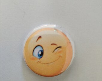 Wink badge
