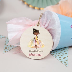 Pendentif cône d'école princesse fille, pendentif cône d'école personnalisé, cadeau d'écolière, cadeaux pour l'inscription à l'école