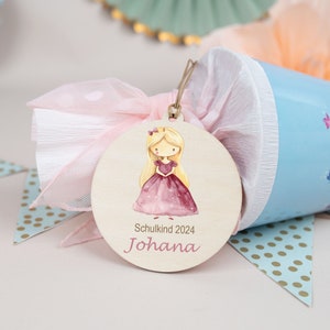 Pendentif cône d'école princesse fille, pendentif cône d'école personnalisé, cadeau d'écolière, cadeaux pour l'inscription à l'école