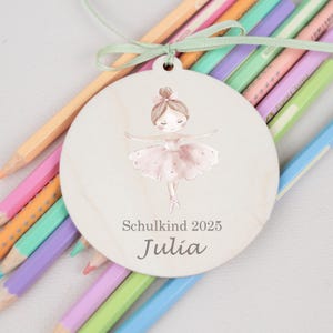 Pendentif cône d'école ballerine Pendentif cône d'école personnalisé, cadeau écolier, cadeaux pour l'inscription scolaire