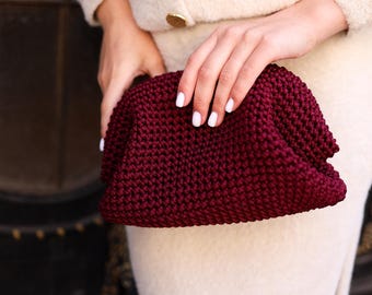 Burgundy Crochet Clutch Bag: Elegant Women's Handbag