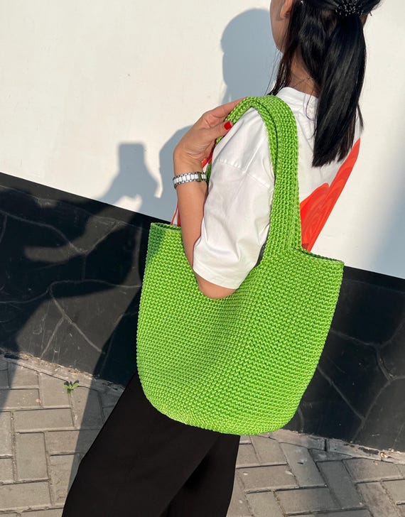 Handmade Green Crochet Tote Bag: Sustainable Polyester Market Bag