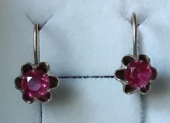 Soviet earrings - gold-plated silver - ruby - image 1
