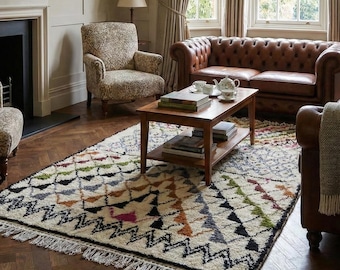 Hand-Woven Wool Azilal Rug: Moroccan Tribal Mosaic Design, Earthy Tones, Shag Pile